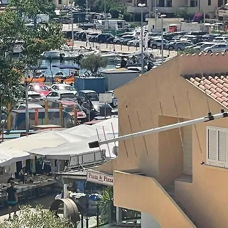 Deluxe Al Centro! *